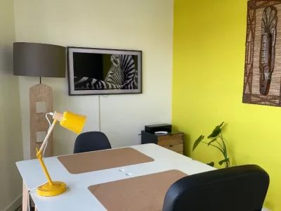 bureau privatif 2 postes heboss coworking ris orangis